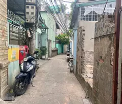 bán đất ngõ 30 ngọc thuỵ 70m ngõ thông, oto chỉ 8 tỷ còn tl..