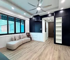chung cư trần quý kiên cầu giấy DT 51m 2 ngủ full nội thất giá 5,1 tỷ