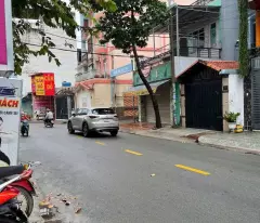 MẶT TIỀN HUỲNH THỊ HAI – NGANG 8M HIẾM – CÁCH NGUYỄN ẢNH THỦ CHỈ 200M
