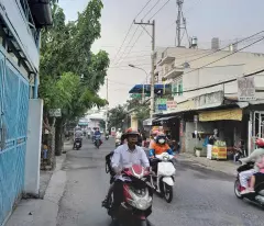 MẶT TIỀN HUỲNH THỊ HAI – NGANG 8M HIẾM – CÁCH NGUYỄN ẢNH THỦ CHỈ 200M