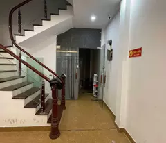 CHÍNH CHỦ CHO THUÊ NHÀ TẦNG 1 và 2 ĐA MỤC ĐÍCH TẠI NGÕ 165 DƯƠNG QUẢNG HÀM, PHƯỜNG QUAN HOA, QUẬN