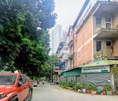 Bán biệt thự lô góc Phùng Khoang 130m2 vỉa hè ô tô tránh kd gần Làng Việt Kiều Châu Âu 246 triệu/m2
