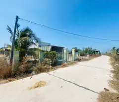 Bán 4 sào đất thổ cư Hẻm Nguyễn Thông, Tân Bình LaGi gần biển giá rẻ