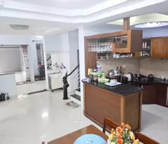 Bán biệt thự sân vườn đường só 38, Phường Hiệp Bình Chánh, Thủ Đức, TP HCM DT 170m2, 3 tầng. Giá