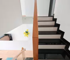 BÁN NHÀ MỚI 2 TẦNG TTTP GẦN CHÙ PHẬT TRẮNG HẺM CAO ĐÀI NHA TRANG