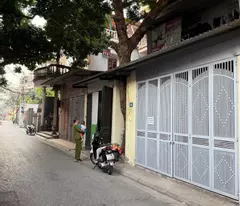 bán nhà 2T ngõ 604 Ngọc thuỵ 120 x 7m oto thông kinh doanh giá chỉ hơn 14 tỷ