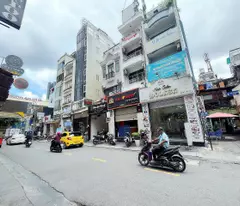 BÁN NHÀ 2 TẦNG MT KINH DOANH BÙI VIỆN, QUẬN 1 - NGANG LỚN HIẾM 7,5M*18M * Liên hệ GIANG GIANG: