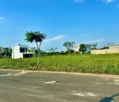CHỦ ĐANG KẸT TIỀN CẦN BÁN GẤP VÀI LÔ ĐẤT GIÁ TỐT