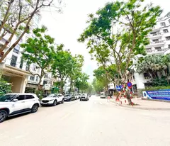 TOÀ NHÀ 8 TẦNG MẶT PHỐ VẠN PHÚC BA ĐÌNH - VỊ TRÍ KINH DOANH ĐẸP GIÁ ĐẦU TƯ: 100M2 - 58 TỶ