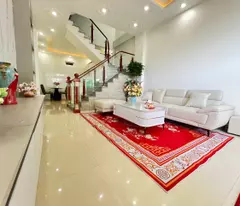 BÁN NHÀ MẶT NGÕ Ô TÔ TRÁNH NHAU PHỐ LÊ LAI – VỊ TRÍ KINH DOANH ĐẸP, TIỀM NĂNG TĂNG GIÁ CAO