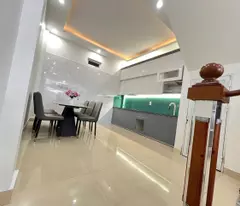 BÁN NHÀ MẶT NGÕ Ô TÔ TRÁNH NHAU PHỐ LÊ LAI – VỊ TRÍ KINH DOANH ĐẸP, TIỀM NĂNG TĂNG GIÁ CAO