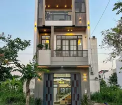 CẦN TIỀN GẤP - Chính chủ bán RẺ - nhà đẹp đất rộng gần trường ĐH Bình Dương ! LH 0354555640