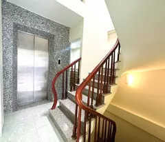 Bán nhà phố Thụy Khuê, Tây Hồ, 7 tầng thang máy, ngõ thông, dân trí cao, 39m, 11.5 tỷ