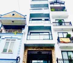 bán nhà Ngọc Lâm, 8 tầng thang máy, vỉa hè, ôtô 2 chiều, vừa ở vừa kinh doanh