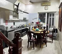💋💋Nhà mặt đường Phụng Pháp - Văn Cao - 79m 4 tầng - Độc lập dân xây