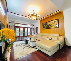 Sát Thuỵ Khuê Tây Hồ - Nhà Đẹp 6 Tầng - Chủ Xây Tâm Huyết Tặng Nội Thất