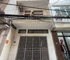 CẦN BÁN NHÀ PHỐ NGUYỄN CHÍ THANH - 29M2 - 4 TẦNG - MT 4.3- GIÁ 11.5 TỶ