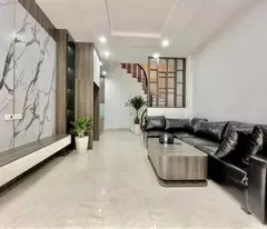 BÁN NHÀ TRUNG TÂM PHÚC LỢI - 6 TỶ-5 TẦNG- TẶNG NỘI THÁT-Ô TÔ GẦN