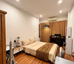 Nhà sát Võng Thị Tây Hồ ngõ thoáng sáng – 1 phút hồ - hướng đẹp – 3 gác tránh - ở thích