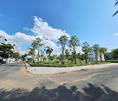 NHÀ CÓ THÁNG MÁY, 2 MẶT TIỀN, HẺM XE HƠI LÊ VĂN LƯƠNG, HƠN 13 TỶ