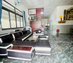 Bán nhà hẻm đường nhựa tỉnh lộ 8 , xã Hòa Phú tdt 650m2 ( 300m2 thổ ) 3pn, 2wc giá 7,9 tỷ