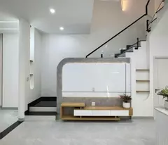 Nhà mới xây – vào ở ngay
📍 Hẻm 1/ Hồ Văn Cống – P. Chánh Hiệp