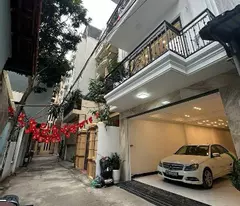 BÁN NHÀ NGỌC LÂM LONG BIÊN DT 85M2 GARA Ô TÔ THÁNG MÁY KHU PHỐ AN NINH TIỆN ÍCH