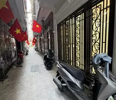 Bán nhà Lý Sơn, Ngọc Thuỵ 42m x 4T vuông đẹp, 2 mặt ngõ giá hơn 8 tỷ