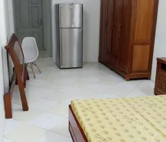 Cho thuê phòng trọ, mặt đường Phan Văn Trường, Trần Quốc Hoàn