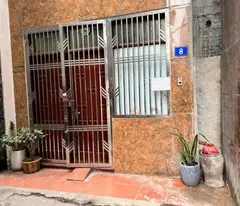 CHÍNH CHỦ CHO THUÊ NHÀ NGÕ 77 BẰNG LIỆT - TRƯỜNG CHU VĂN AN ĐI VÀO 200M .