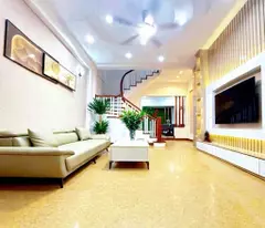 nguyễn khánh toàn 50m x6 tầng 14,860 tỷ nhà đẹp,cách ô tô 20m,kinh doanh