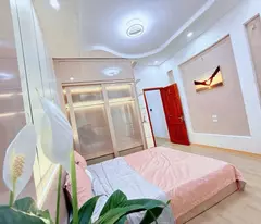 nguyễn khánh toàn 50m x6 tầng 14,860 tỷ nhà đẹp,cách ô tô 20m,kinh doanh