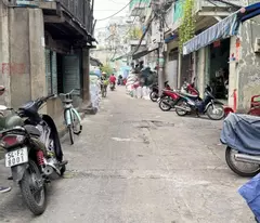 Bán nhà HXH Âu Cơ, 30m2,  ngang 3m5, hẻm trước nhà 7m, giá chỉ 4 tỷ9x