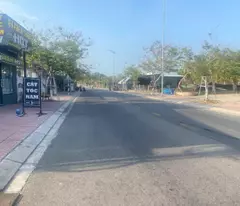 Bán 271m2 đất 2 mặt tiền Nguyễn Du, Tân Phước, LaGi giá mềm gần Biển