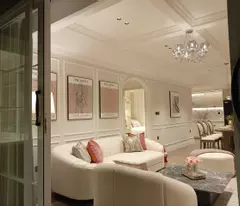 CĂN HỘ PHÚ MỸ HƯNG - MỸ ĐỨC Lầu Cao, Trục Đường Chính Nguyễn Đức Cảnh, Di Chuyển Tiện Lợi, Nhịp