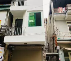 CHO THUÊ NHÀ NGỌC LÂM – 5 TẦNG – Ô TÔ ĐỖ CỬA – KINH DOANH TỐT