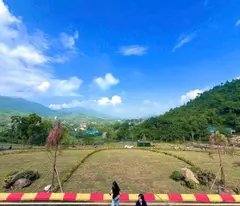 VÌ SAO LẠC THỦY ĐANG LÀ ĐIỂM NÓNG ĐẦU TƯ?