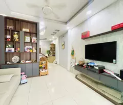 Bán nhà 2 tầng Võ Văn Hát Long Trường Thủ Đức - 52m2 - Hẻm ô tô - Giá 4.8 Tỷ