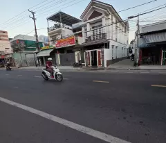 BÁN NHÀ CĂN GÓC 2 MẶT TIỀN ĐƯỜNG ĐỒNG KHỞI, NGAY TT. DIÊN KHÁNH.