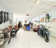 BÁN NHÀ NGAY CHỢ BÌNH THÀNH, Bình Tân - chỉ 60triệu/m2 - ngang 5m - hẻm xe tải chạy - 5 tỷ