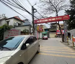 TƯ ĐÌNH – PHÂN LÔ QUÂN ĐỘI – Ô TÔ VÀO NHÀ – CÓ Ô CHỜ THANG MÁY
