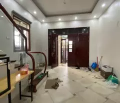 TƯ ĐÌNH – PHÂN LÔ QUÂN ĐỘI – Ô TÔ VÀO NHÀ – CÓ Ô CHỜ THANG MÁY