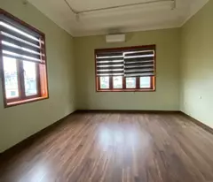 TƯ ĐÌNH – PHÂN LÔ QUÂN ĐỘI – Ô TÔ VÀO NHÀ – CÓ Ô CHỜ THANG MÁY