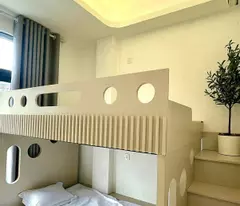 CCMN HẠ ĐÌNH - TRƯỚC NHÀ MỞ ĐƯỜNG - 21 PHÒNG FULL - 130M² - GIÁ 5x TỶ