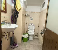 Nhà 3 lầu MT nội bộ Cao Lỗ P4Q8 (sổ vuông vức), Giá : 10.8 Tỷ (TL)