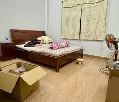 Nhà 3 lầu MT nội bộ Cao Lỗ P4Q8 (sổ vuông vức), Giá : 10.8 Tỷ (TL)