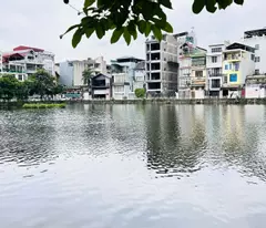 Siêu phẩm lõi Bồ Đề, mặt tiền 10.5m, 2 mặt ôtô tránh, vỉa hè, ôtô dừng đỗ ngày đêm