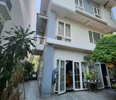 Biệt thự 295m² khu Hoa Hồng – nội khu bảo vệ 24/24, sân vườn rộng, giá 60 tỷ.
