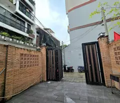 HXH sát MT Quang Trung. Ngang 6m công nhận 121m2. Giá chỉ ~ 75tr/m2 tin thật 100%