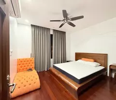 Gấp- Bán biệt thự Sân vườn Ngọc Lâm- 200m- 3 tầng- mặt tiền rất rộng nhỉnh 29 tỷ(TL)